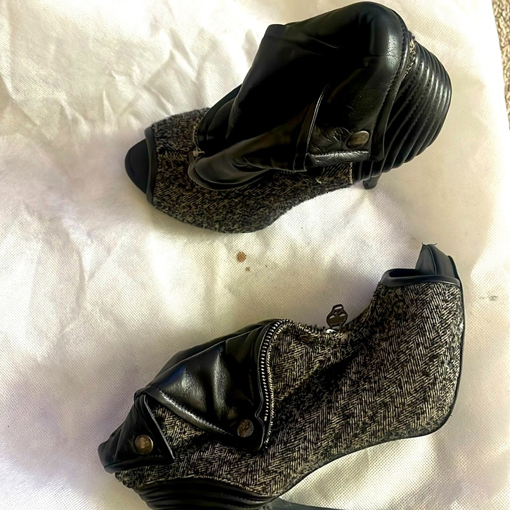 Alexander McQueen heels